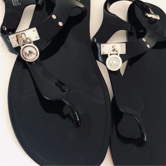 Michael Michael Hamilton jelly black lock detail sandals - Picture 2 of 7